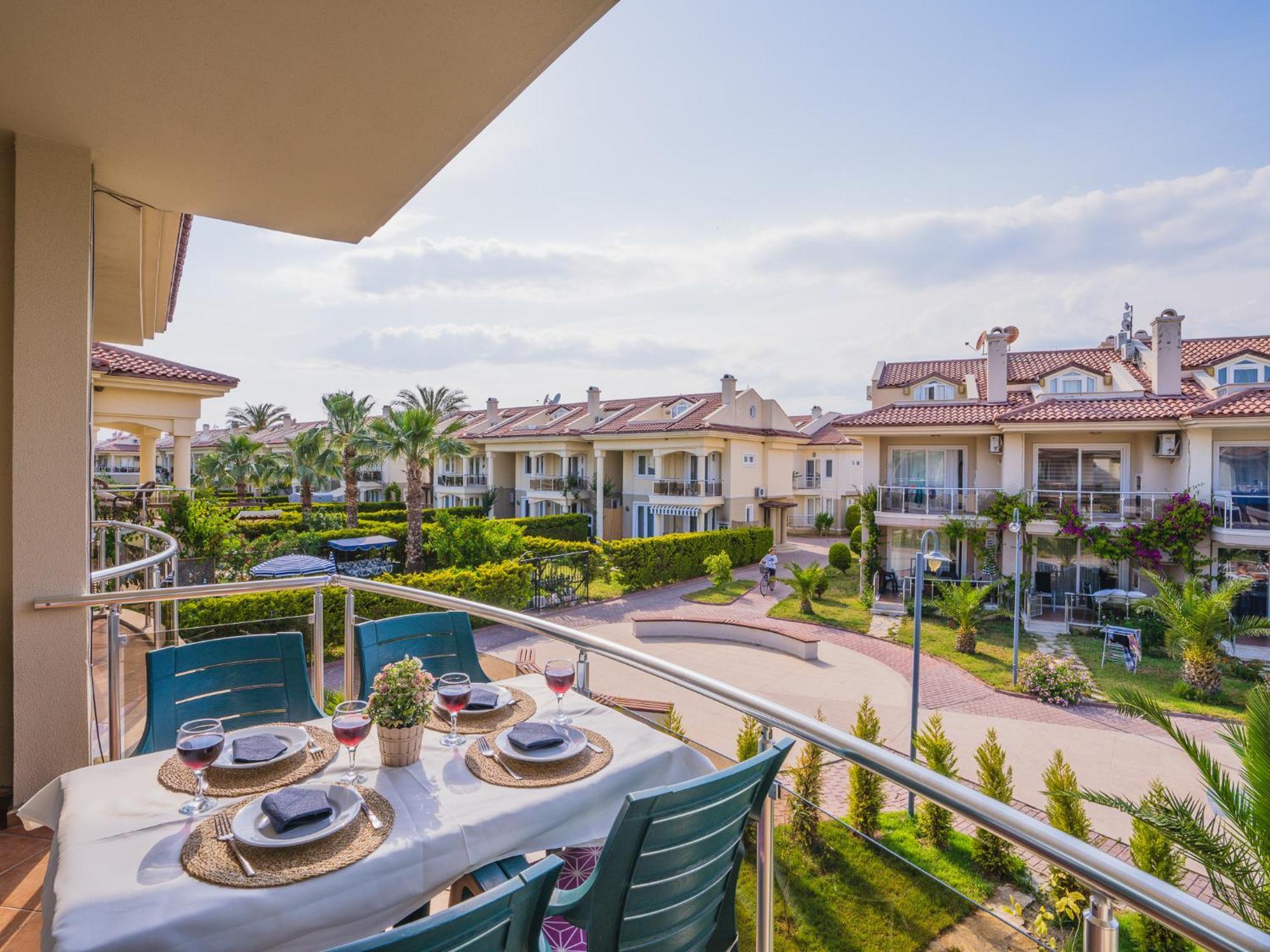 Sunset Beach Club Aqua Lettings Fethiye Exterior foto